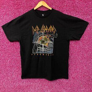 Def Leppard Pyromania Album Cover T-Shirt Large